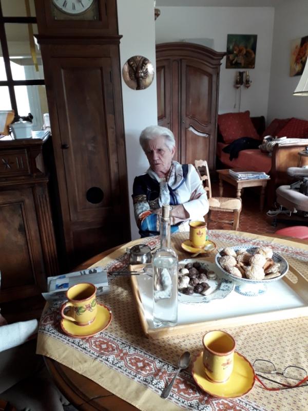Reine  84 ans Digne les Bains