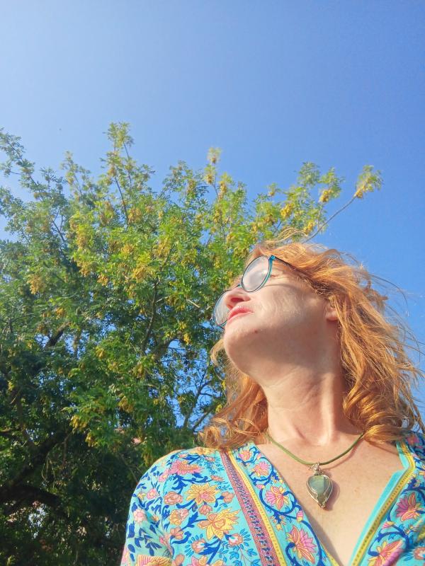 Lydia  55 ans Castres