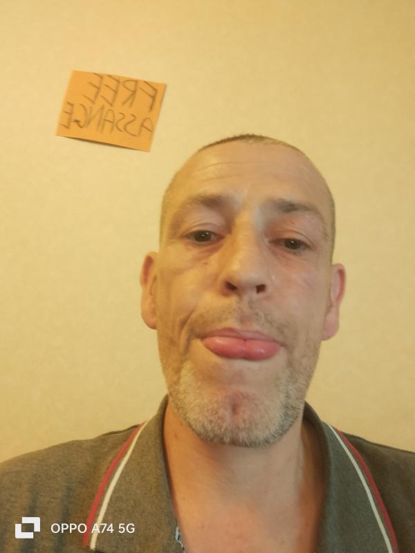 Franck  38 ans Quimper