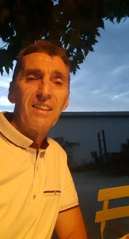 Thierry  55 ans Poussan