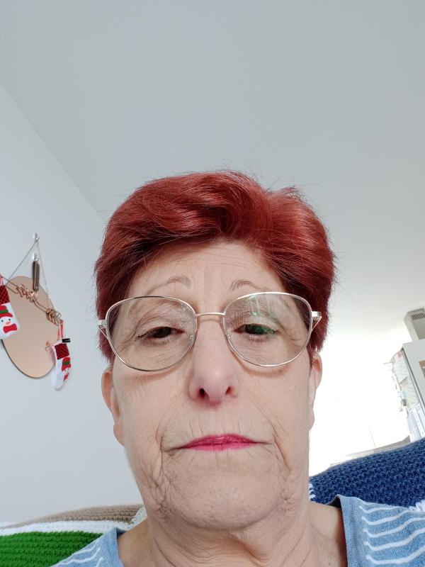 Aline 65 ans Saint Gervais