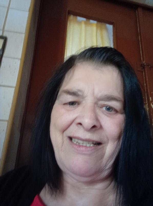 Micheline  68 ans Amiens