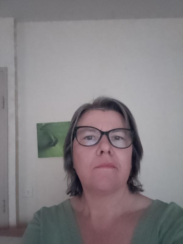 Nathalie  58 ans Corbeil Essonnes
