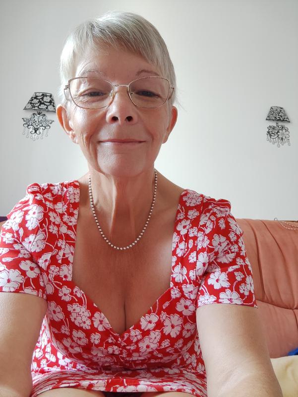 Rose 66 ans Calonne Ricouart