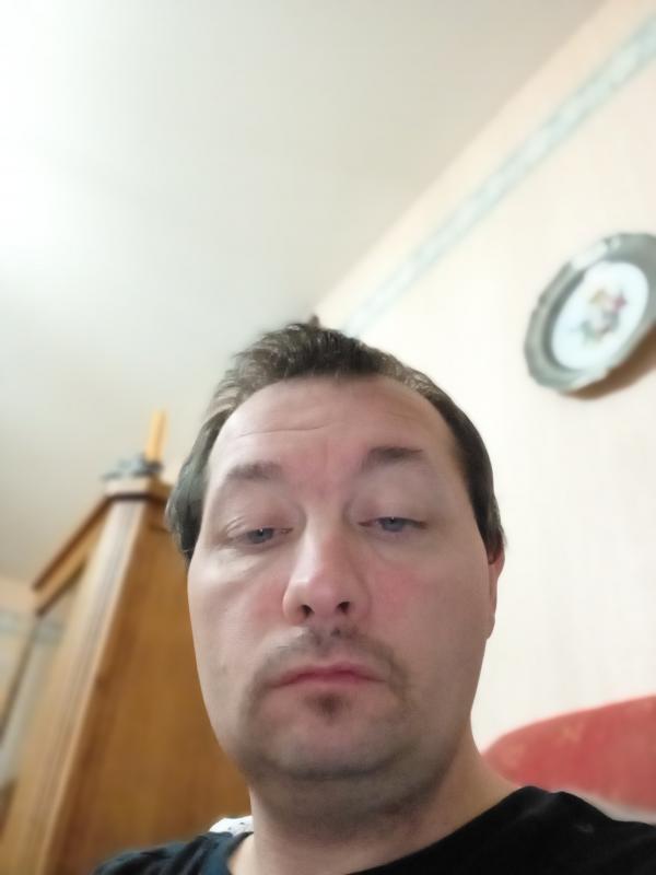 Olivier 42 ans Acheville