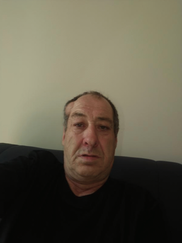 Roger leborqne  62 ans Troyes