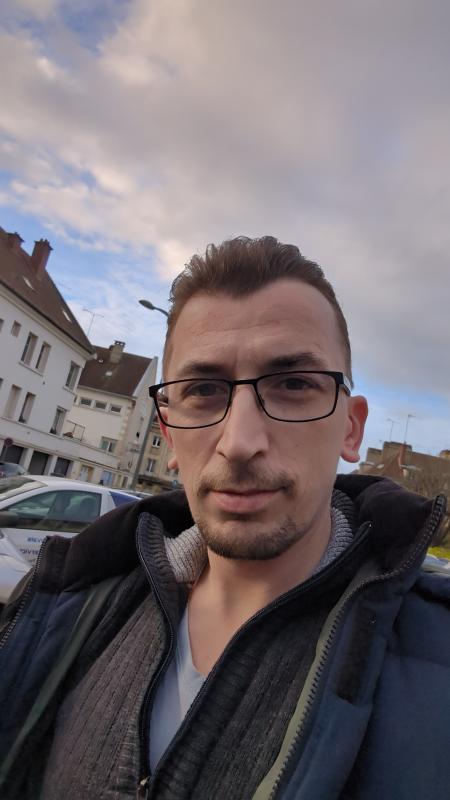 Myck 36 ans Beauvais