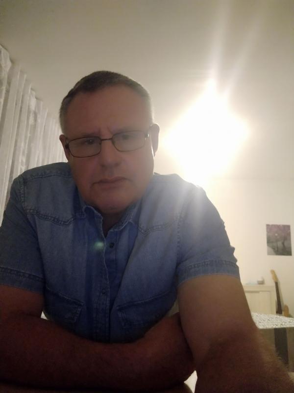 valentin--- 63 ans Gruissan