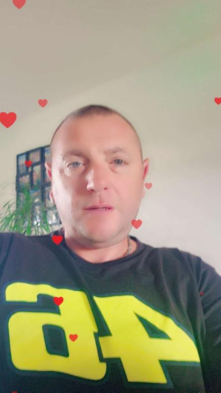 Sébastien  48 ans Mably