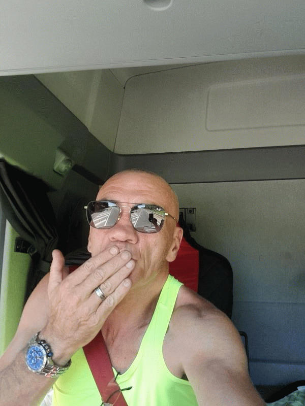 Christian  46 ans Brest