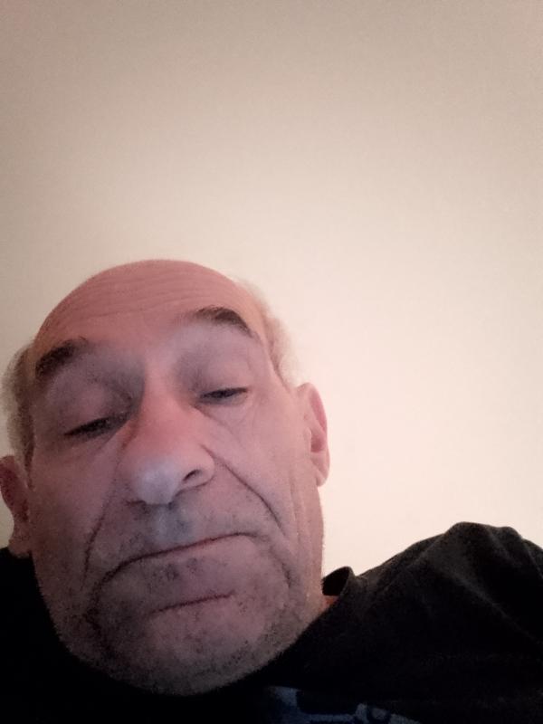 Christian  66 ans Corenc