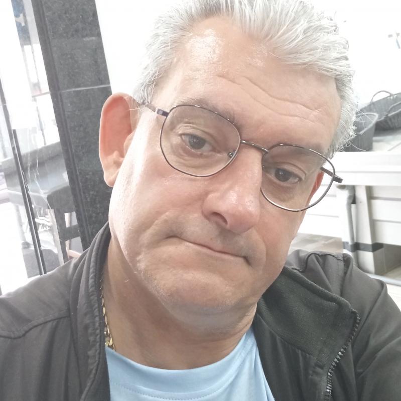 Christophe  57 ans Franconville