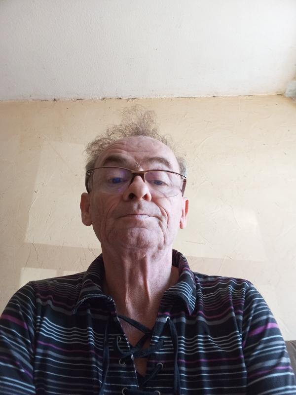 Frédéric  54 ans Albi