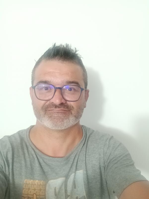 Sebastien 47 ans Andrézieux Bouthéon