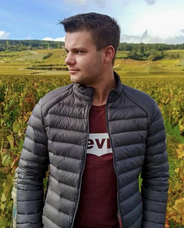 Lucas 22 ans Beaune