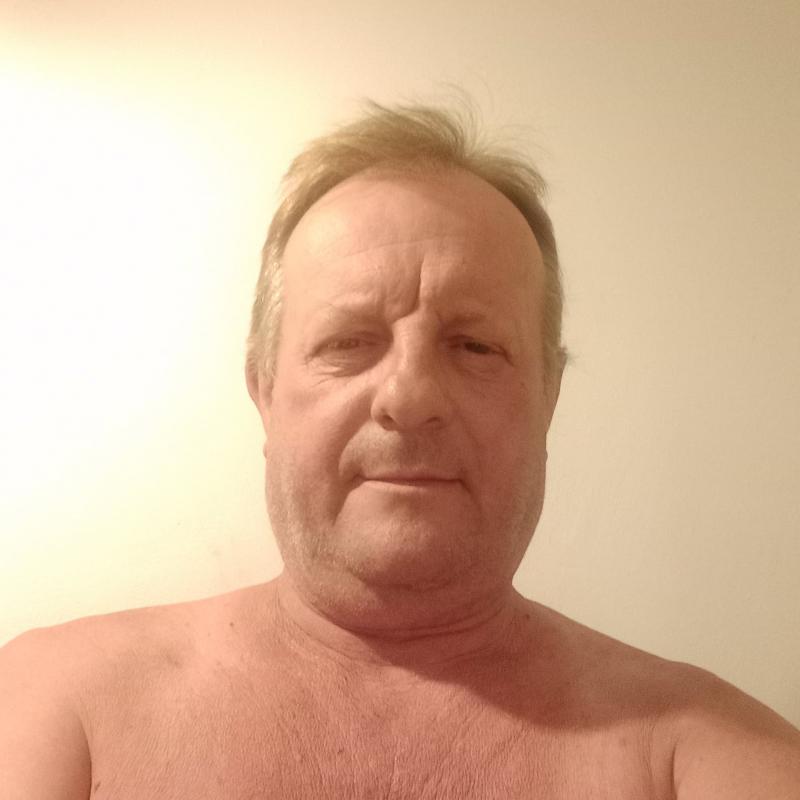 Laurent  58 ans Neuilly sur Eure