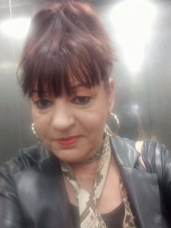 Myriam  53 ans paris 19eme arrondissement