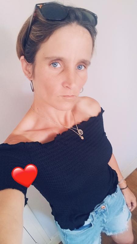 Delphine cmlt 39 ans Lunery