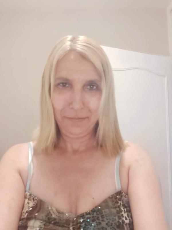 Fatima  57 ans Dunkerque