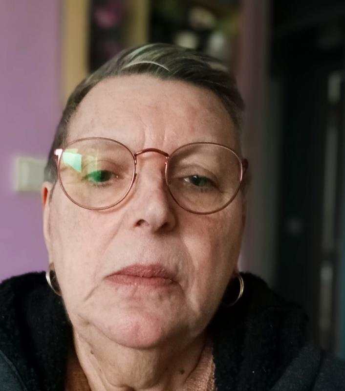 Marie Claude  69 ans Soissons