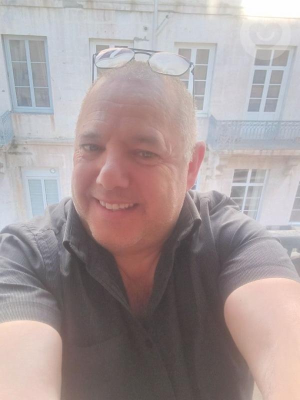 Alain 62 ans Saint Étienne
