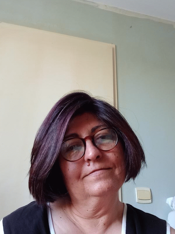 Sandie  53 ans Verdun sur le Doubs