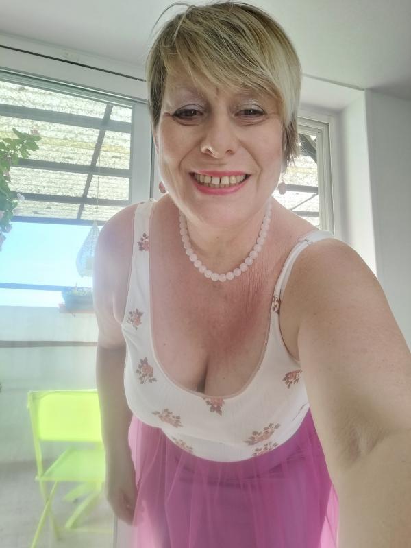 Eva  63 ans Valence