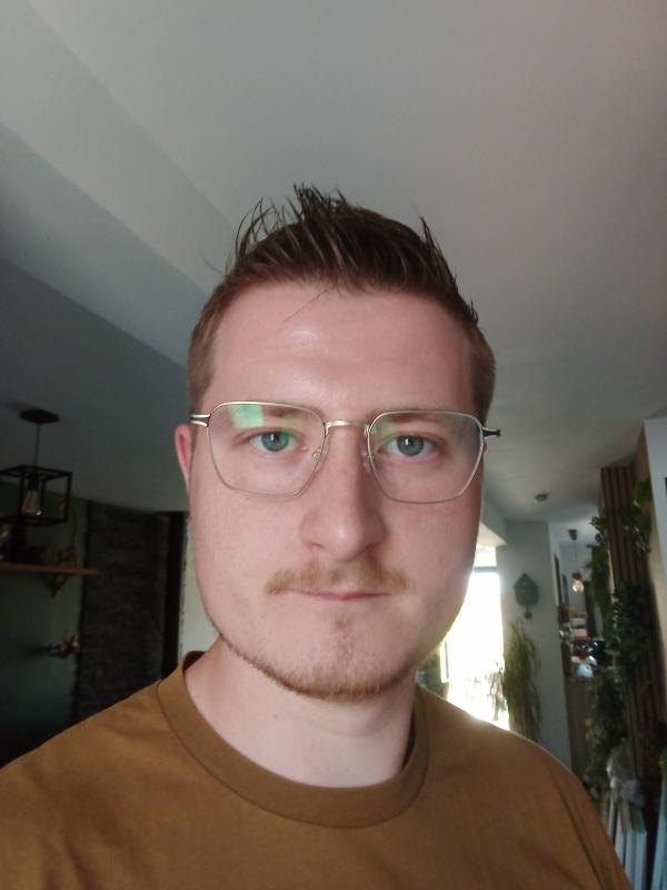 Julien  29 ans Neufchâtel Hardelot