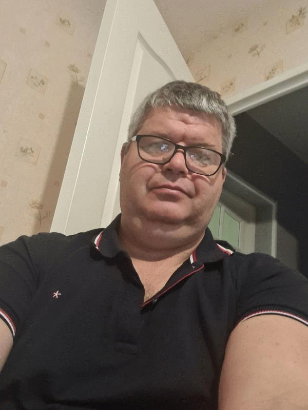 Olivier  54 ans Blois