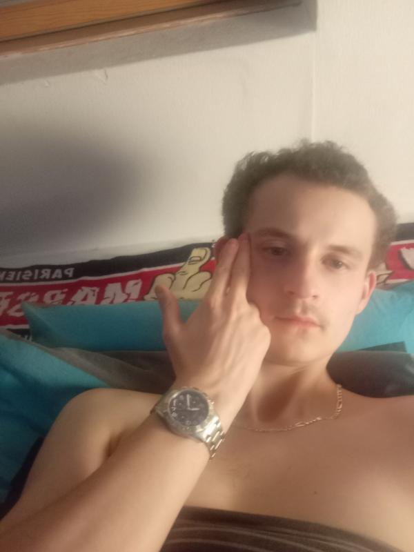Riton 19 ans Itteville