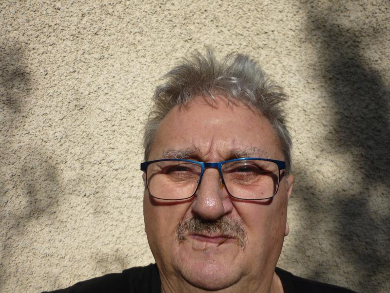 papy 73 ans Ayguesvives