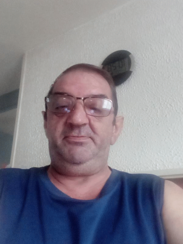 Reynald  57 ans Coupelle Neuve