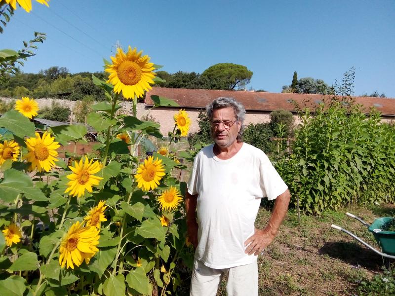 Claude  61 ans Hyères