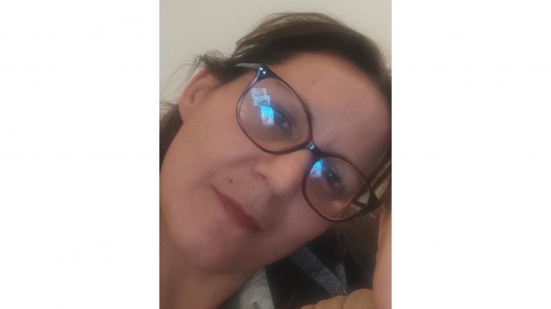 Audrey  37 ans Brains sur Gée