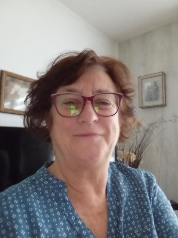 Patricia  63 ans Bressuire