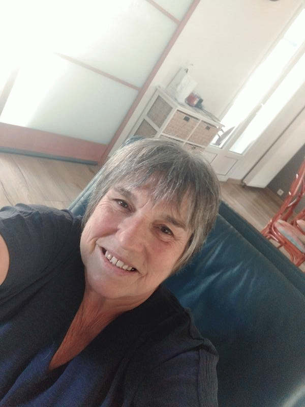 Lili 64 ans Guiclan