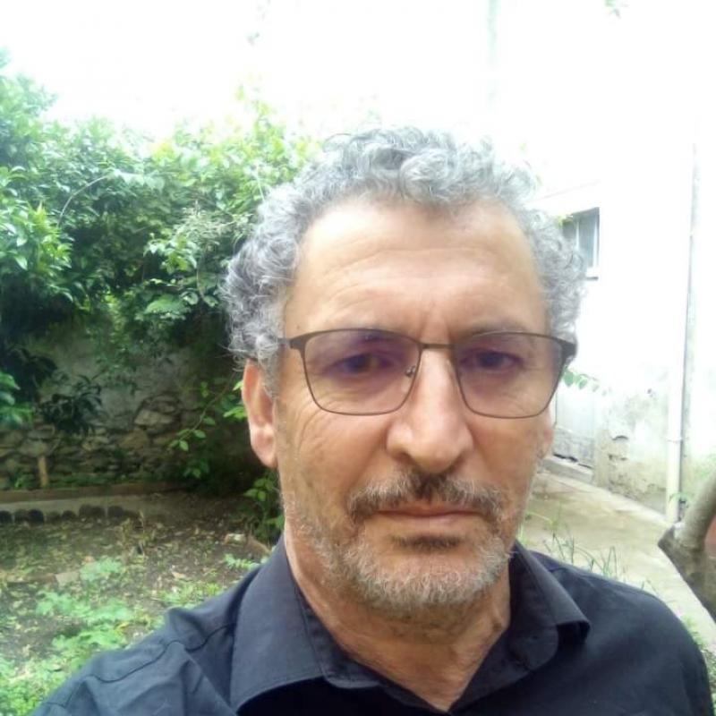 Mallik  57 ans Nîmes