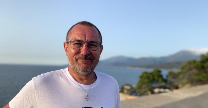 (Olivier  54 ans Moltifao