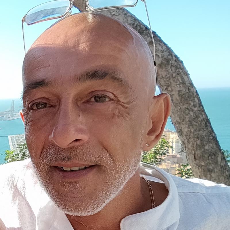 Jilou 58 ans Bayonne