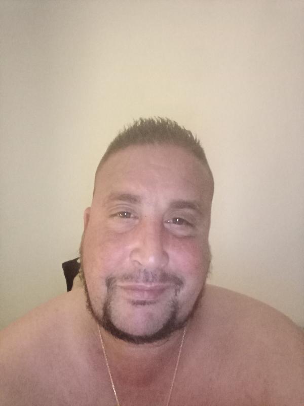 Mehdi  42 ans Perpignan