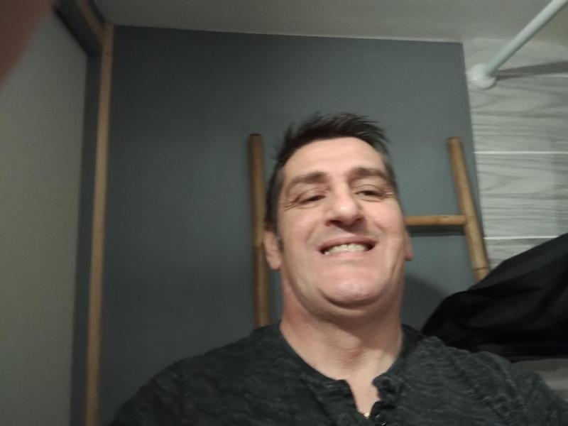 thierry 53 ans Angoulême