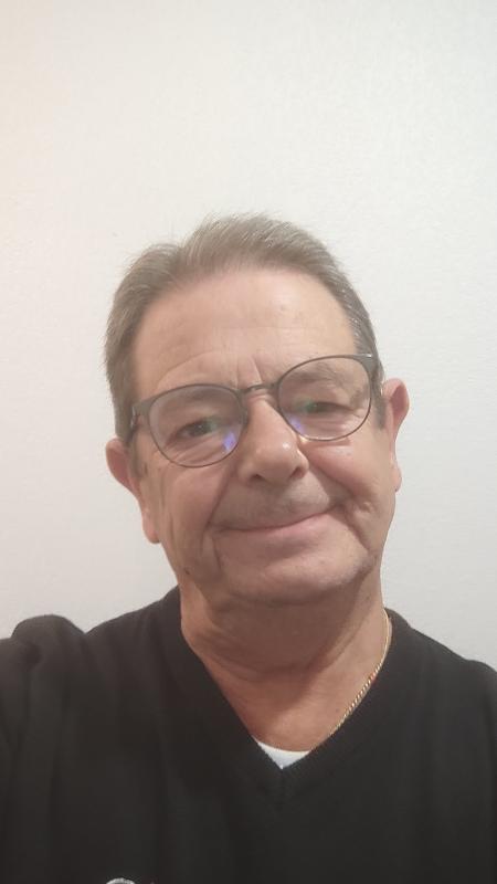 Serge  65 ans Perpignan