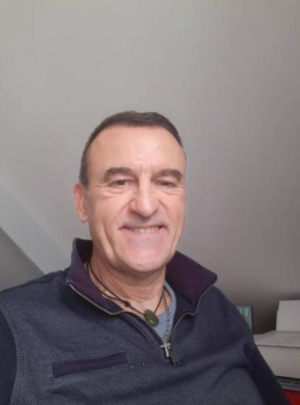 Claude 59 ans Rennes