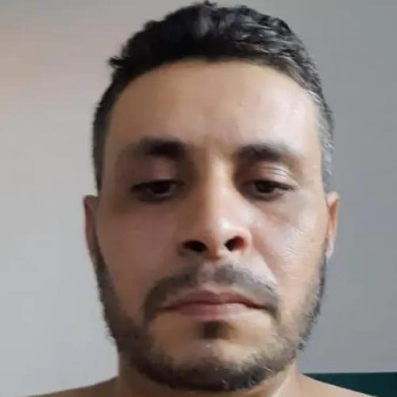 FAYCEL BOUDISSA 41 ans Saint Raphaël