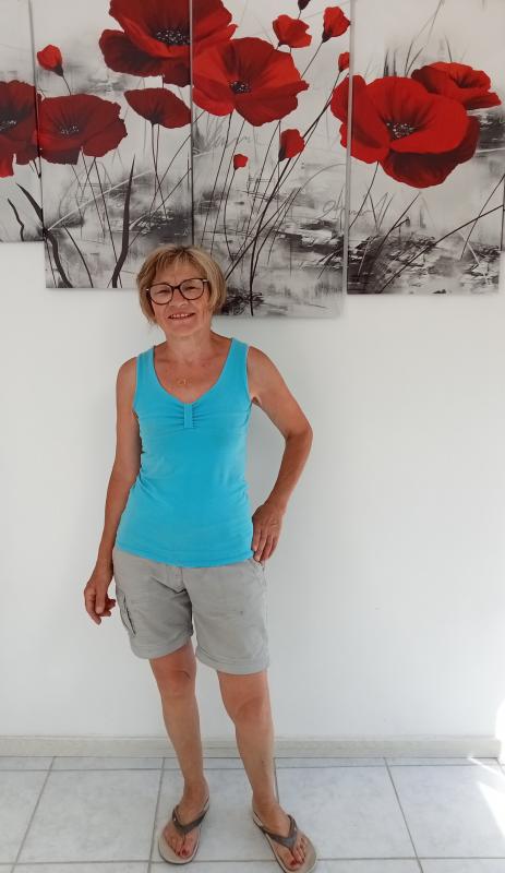 Leila 69 ans Laon