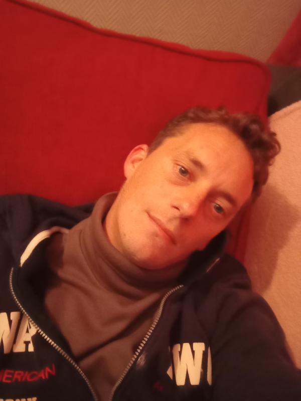 Florian 34 ans Criquebeuf sur Seine