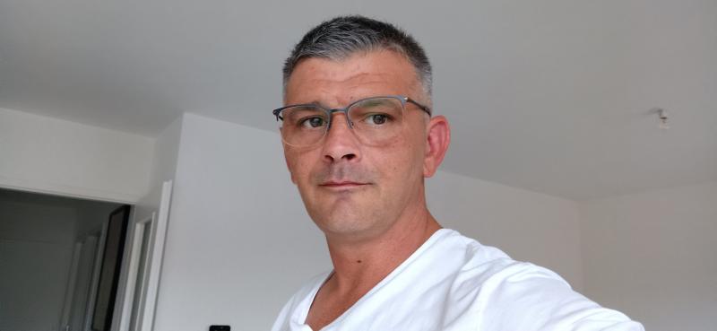 Frédérick  43 ans Sainte Florence