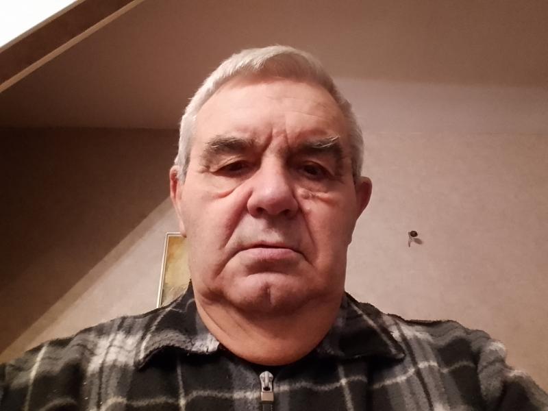 Jeanclaude  78 ans Buxeuil