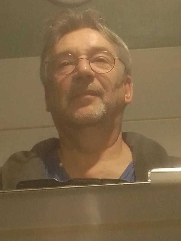 Thierry 68 ans Metz