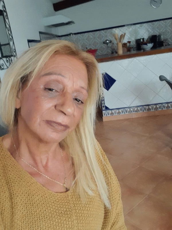 Katya 66 ans Arles